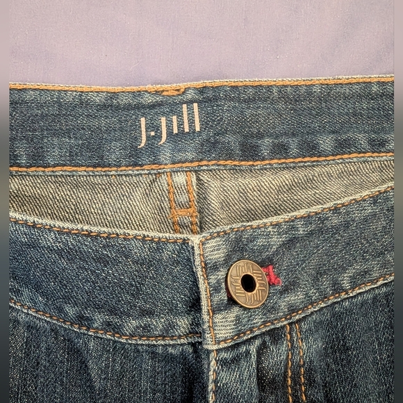 J.Jill Relaxed Fit Boyfriend Jeans - Picture 2 of 9